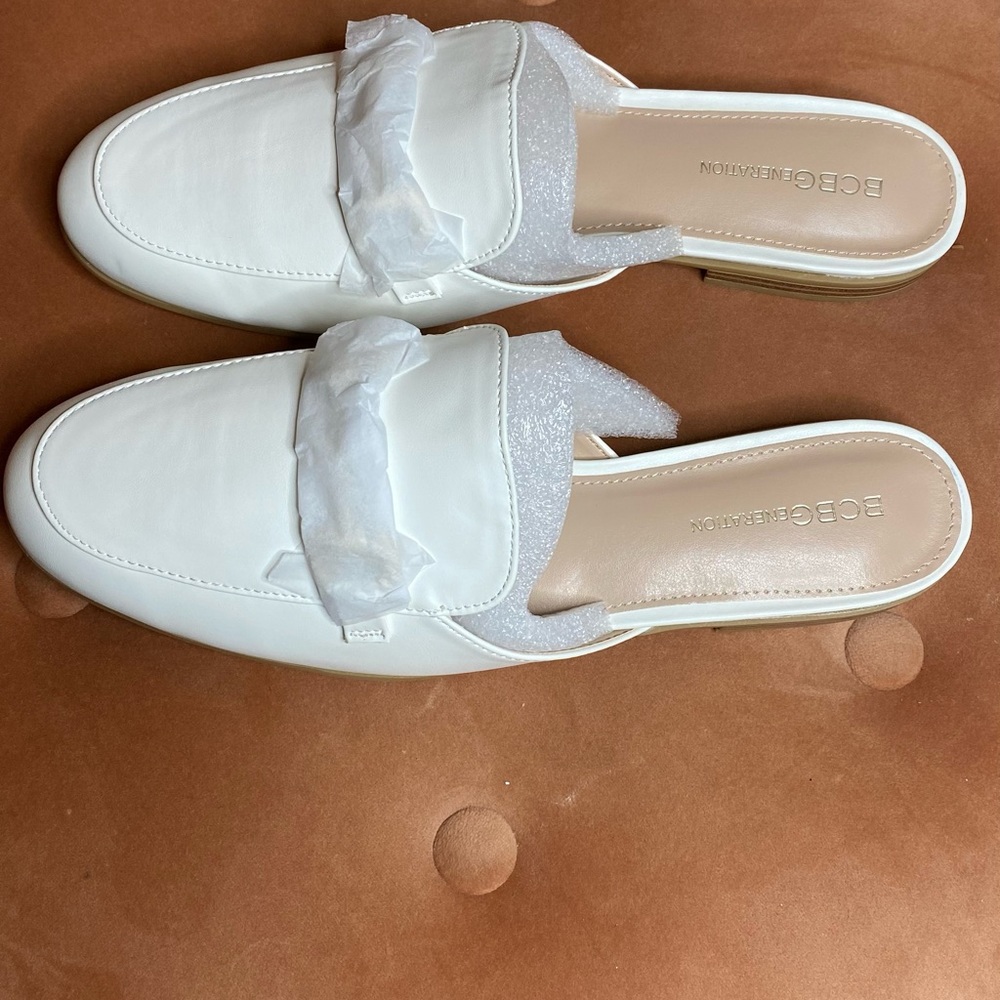 BCBGeneration zorie loafer size 10M/41 bright white - Picture 14 of 16